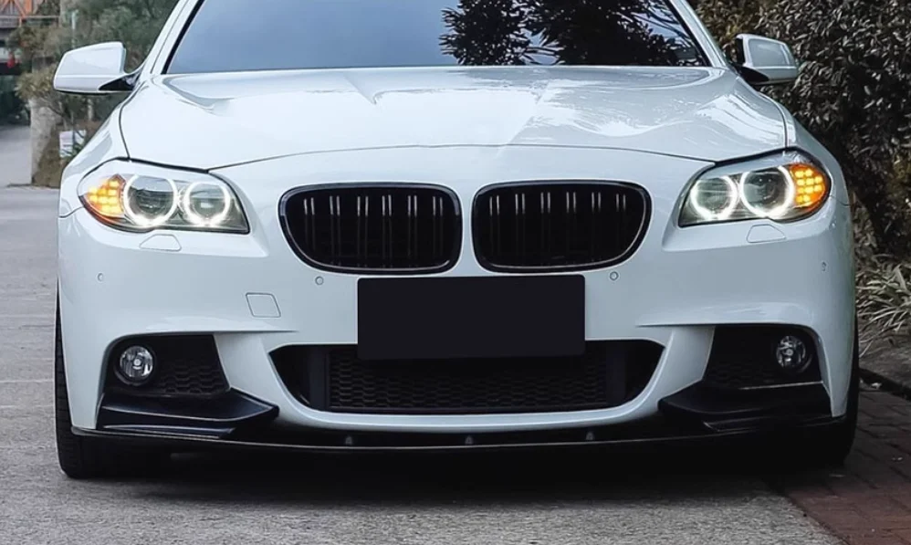 ABS Gloss Black Padrão de fibra de carbono Lábio frontal de dois estágios para BMW Série 5 F10 M5 2013-2016 Estilo MP