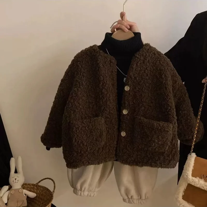 2025 한국 소년 가을 겨울 옷 소녀 벨벳 느슨한 양고기 벨벳 따뜻한 아동 자켓 코트 소녀 2-7 세