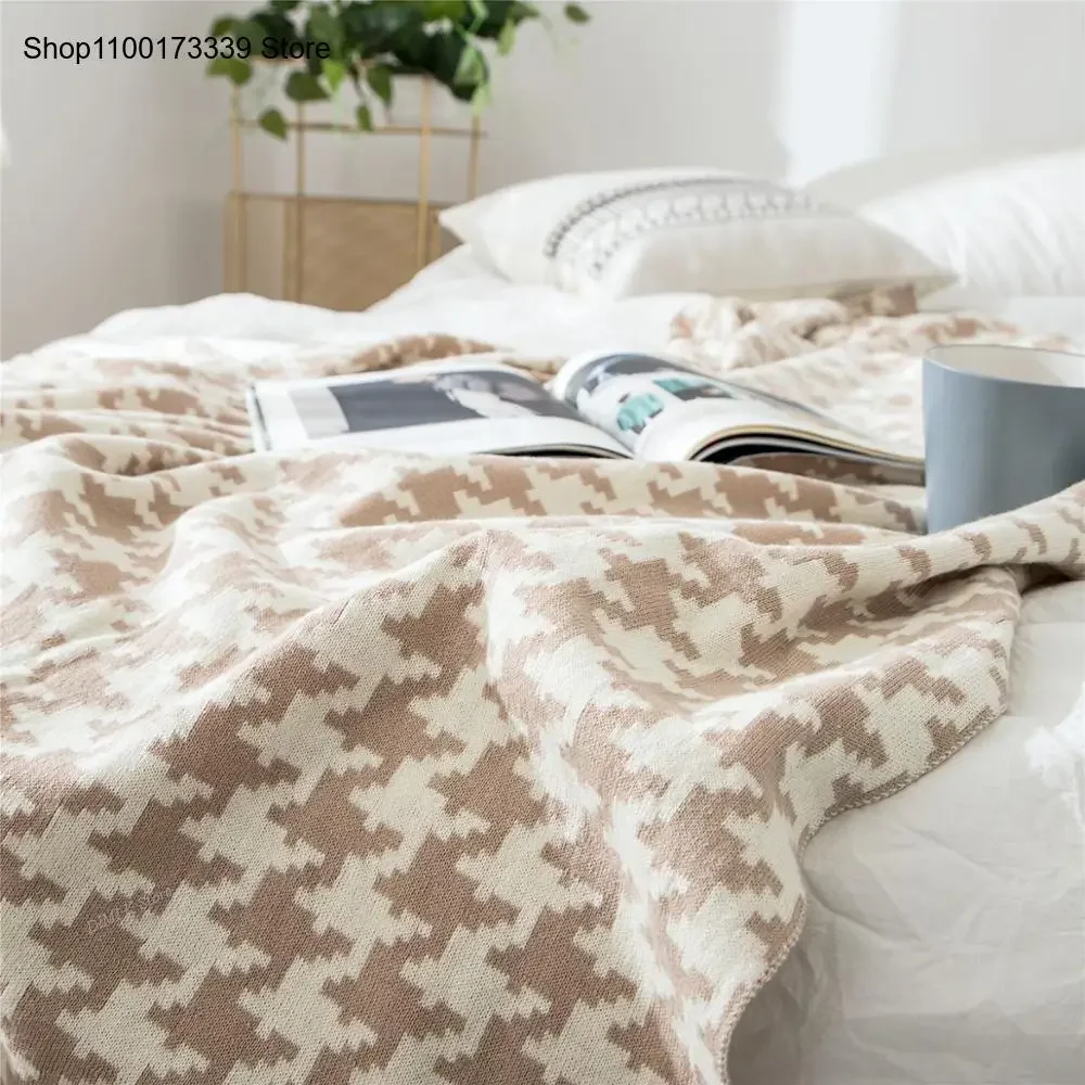 Knitted Wearable Throws Queen King Size Quilt Blanket Classic Houndstooth Plaid Bedspread Blankets Soft Cozy Pure Cotton