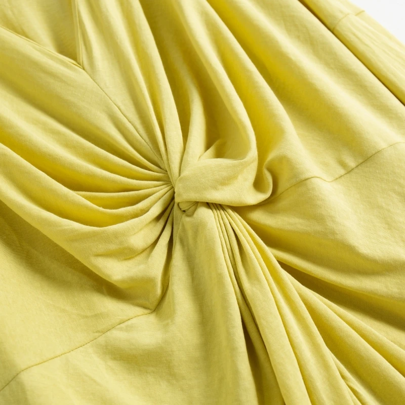 Locker sitzendes Bal-T-Shirt mit Knoten-Design, lässiges SLE-Baumwoll-Polyester-Mischung, langes, rundes, mittellanges Damen-Top von Sve