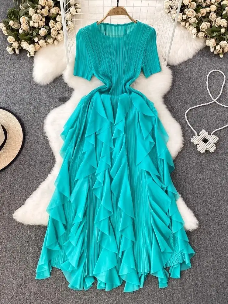

2025 Summer New Elegant Ruffles Layer Cake Vestidos Miyake Short Sleeve Pleated A-Line High Stretch Party Midi Dress For Women