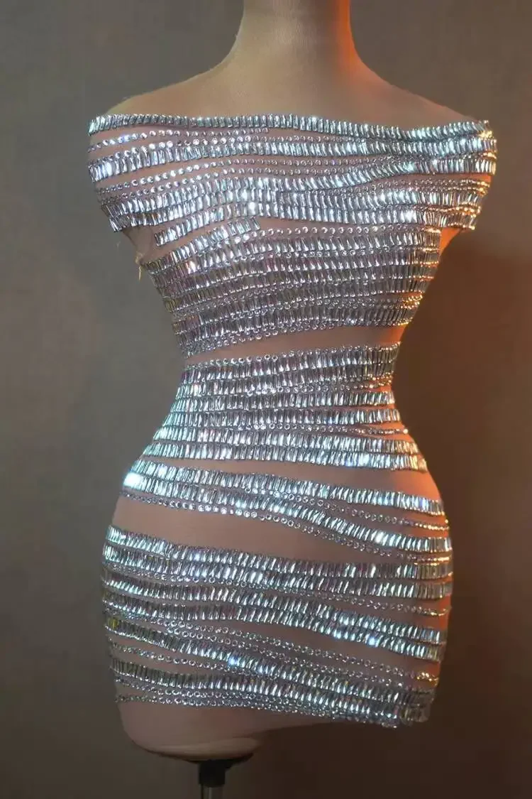 Minivestido transparente de malla con cuello oblicuo para mujer, de cristal brillante traje Sexy, ropa de escenario para fiesta en club nocturno