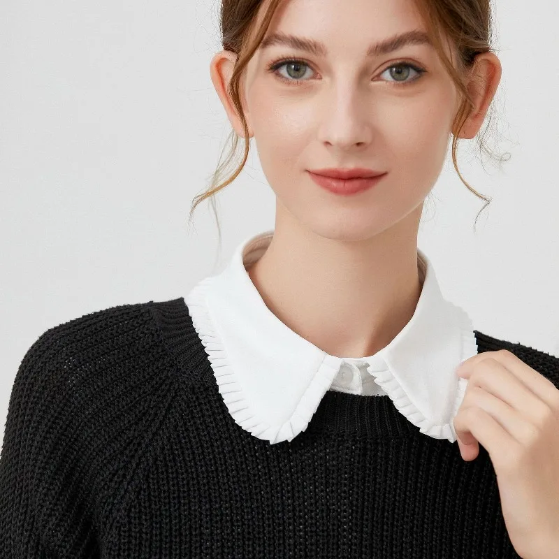 

1 Pc Silk Chiffon Blouse with Wooden Earflaps and Standing Collar Professional Blazer Super Stylish and Elegant