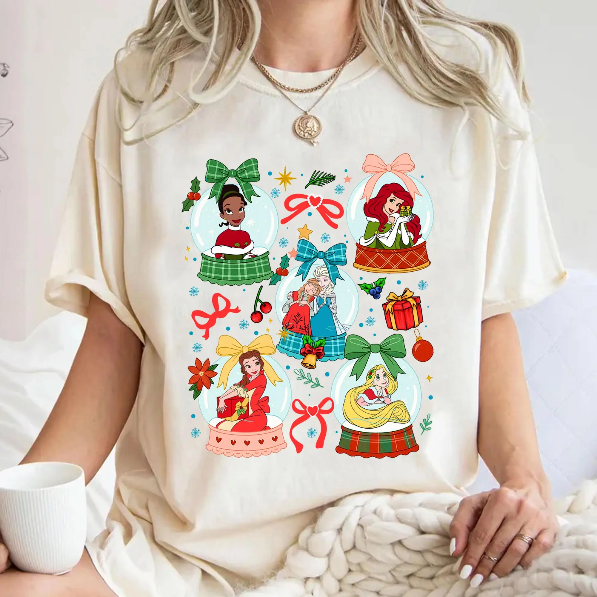 

Женская и мужская футболка Belle Ariel Tiana Elsa Rapunzel Xmas Light Princess Globe, Рождественская футболка, хлопковая футболка, повседневная уличная одежда большого размера