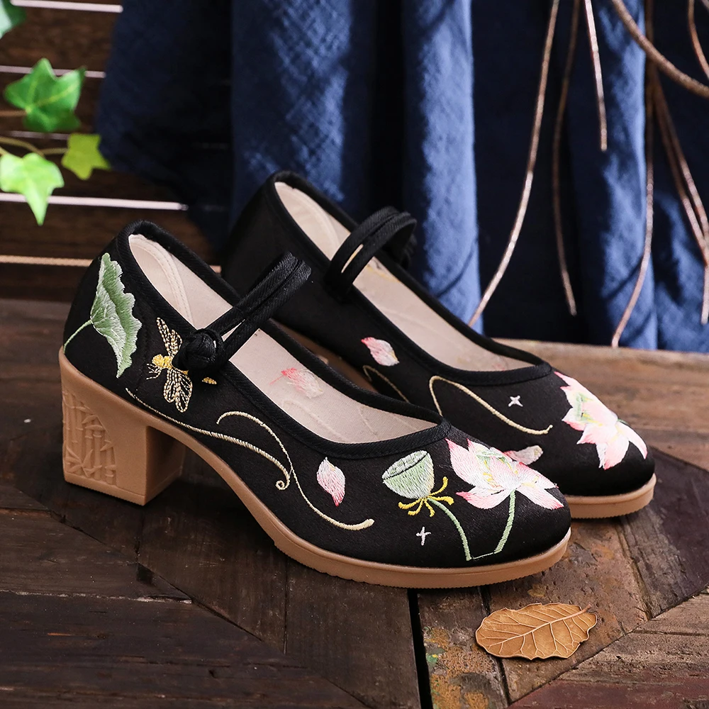 Veowalk Chinese Style Women 6cm High Block Heel Satin Cotton Fabric Shoes Comfortable Ladies Casual Embroidered Costume Pumps