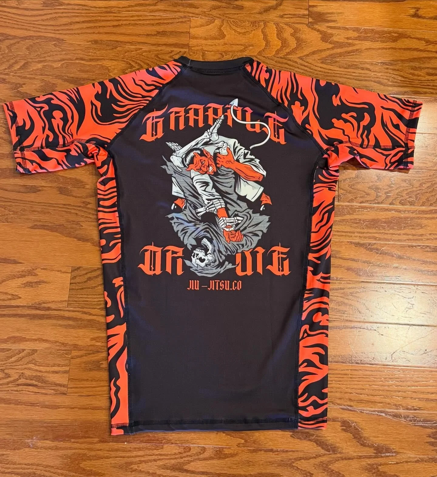 2026 Herren BJJ/MMA Rash Guard Amerikanisches Retro Streetwear Athleisure T-Shirt Sommer Atmungsaktiv Schnelltrocknend für Tägliches Fitness-Training – Detail 8
