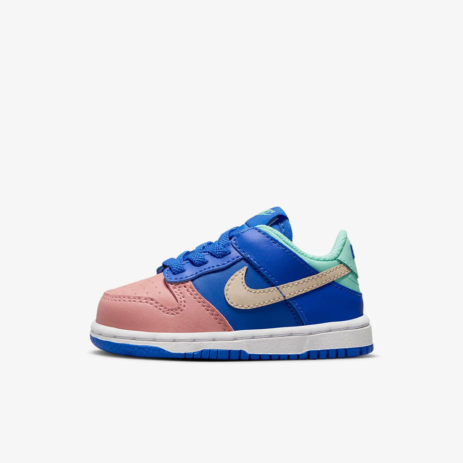 

Оригинальные детские модные спортивные низкие повседневные туфли Nike нового сезона FD8271-400