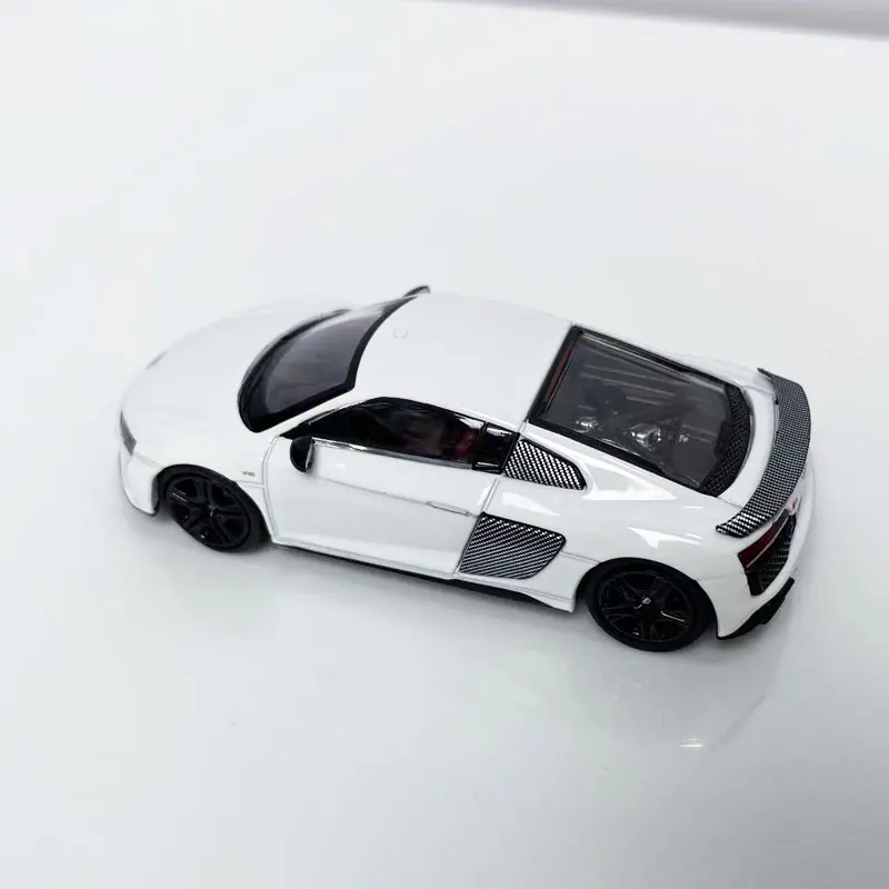 MASDI 1/64 Audi R8 V10 modèle de voiture en alliage de simulation moulé sous pression, jouet cadeau de festival pour garçons. Ornements de collection pour adultes.