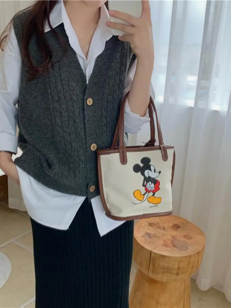 

Autumn Winter Solid V-neck Short Knitted Vest Clothes Women Single Breasted Sleeveless Sweater Tank Tops 2025 New Fashion Casual