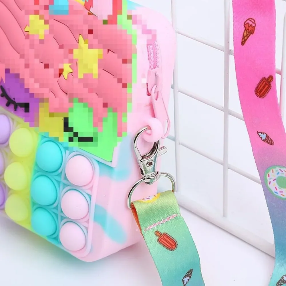 قوس قزح يونيكورن حقيبة لينة سيليكون ألعاب متململة للفتيات مضحك الضغط الإجهاد الإغاثة حقيبة ساعي محفظة نسائية للعملات المعدنية الأطفال هدية #4