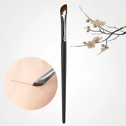 OVW Sickle Eyeliner Brush Ultra Thin Fine Oblique Angle Makeup Brush For  Liquid Eyeliner Brush Angle Eyebrow Brush Beauty Tool