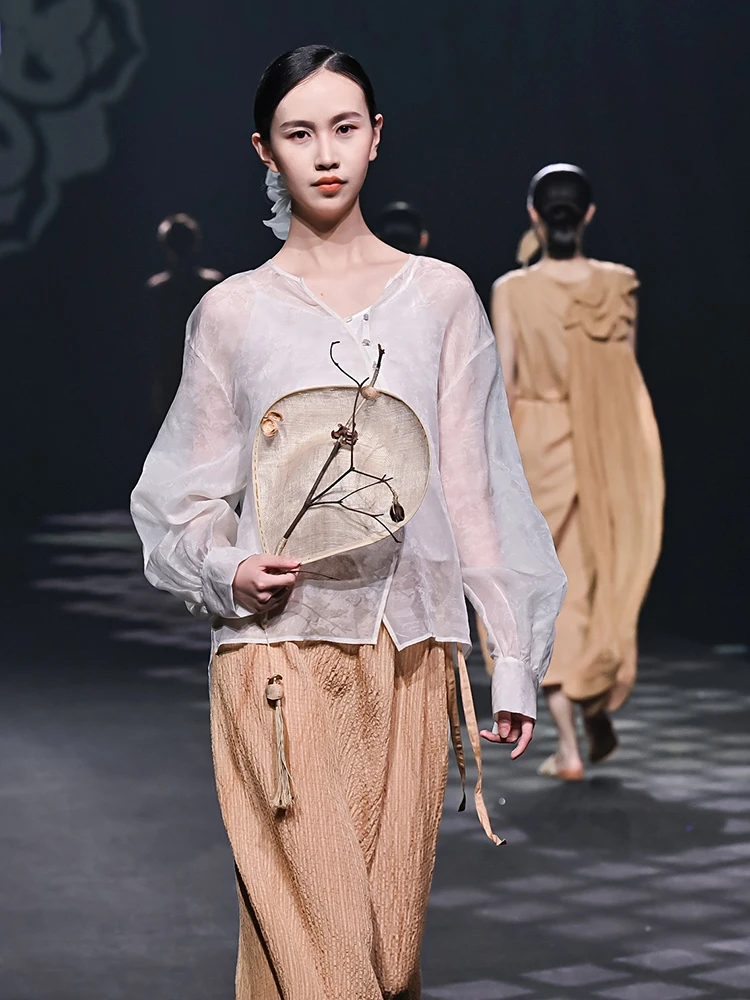 

Лимитированная серия CNR Faion: Новая женская блузка из высококачественного туссового шелка в китайском стиле, весна 2026, дышащая, с длинным рукавом, V-образный вырез