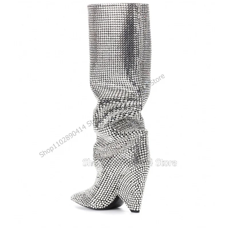 Stivali a punta con tacco a cono con strass argento Slip On scarpe da donna tacchi stile strano Fashion Runway 2023 Zapatos Para Mujere