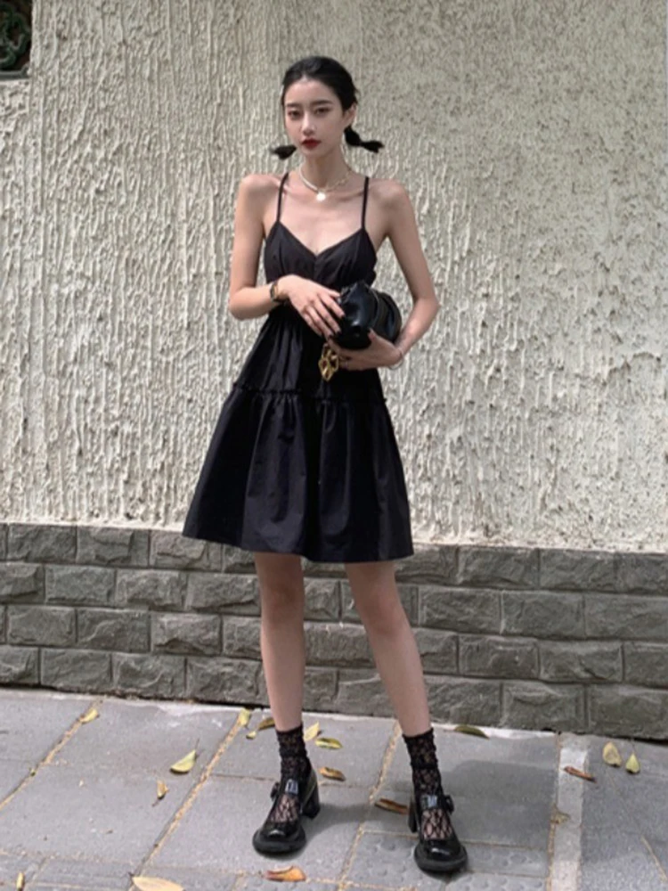 

Black Spaghetti Strap Mini Dress Women 2022 Summer Sexy Gentle V-Neck Off Shoulder Women Fashion Elegant Party Dress Cute Tutu