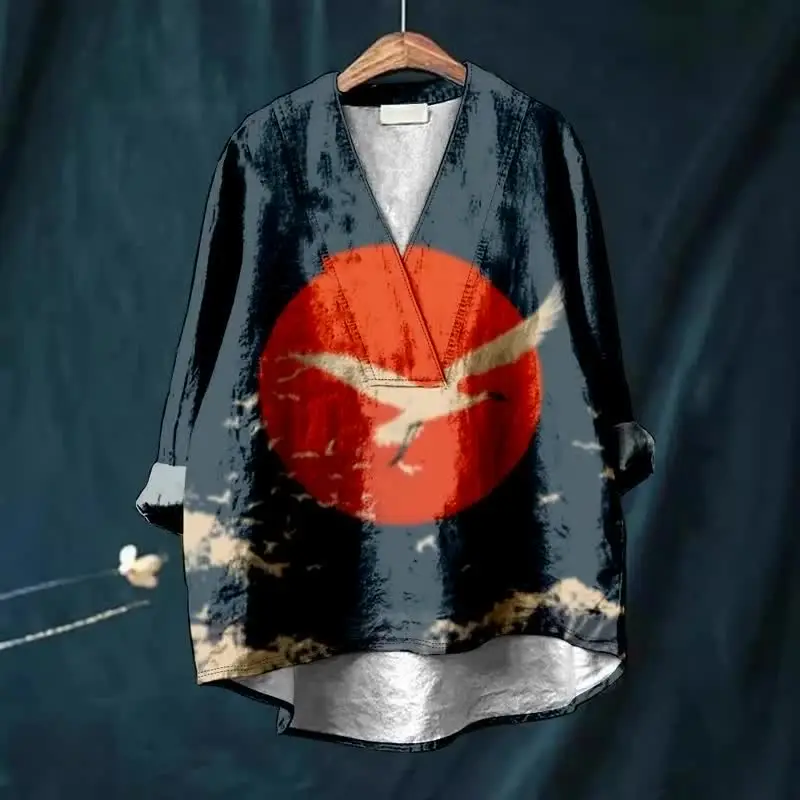 

Harajuku Japanese Tsuruji women's casual V-neck shirt, retro floral kimono shirt, fashionable retro shirt, comfortable top