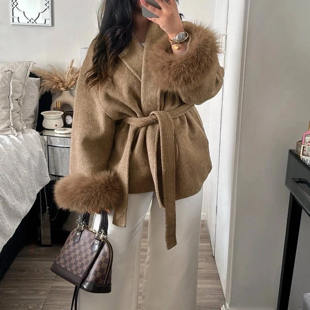 

Winter Casual Style Women's Coat Decorative Elements Absent Comfortable Fit Upperwear For Cold Weather