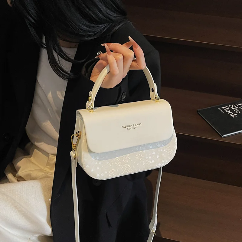 

2025 Designer Inspired Saddle Bag Womens Glitter Shoulder Purse Luxury Crossbody Bag for Parties Evening Out