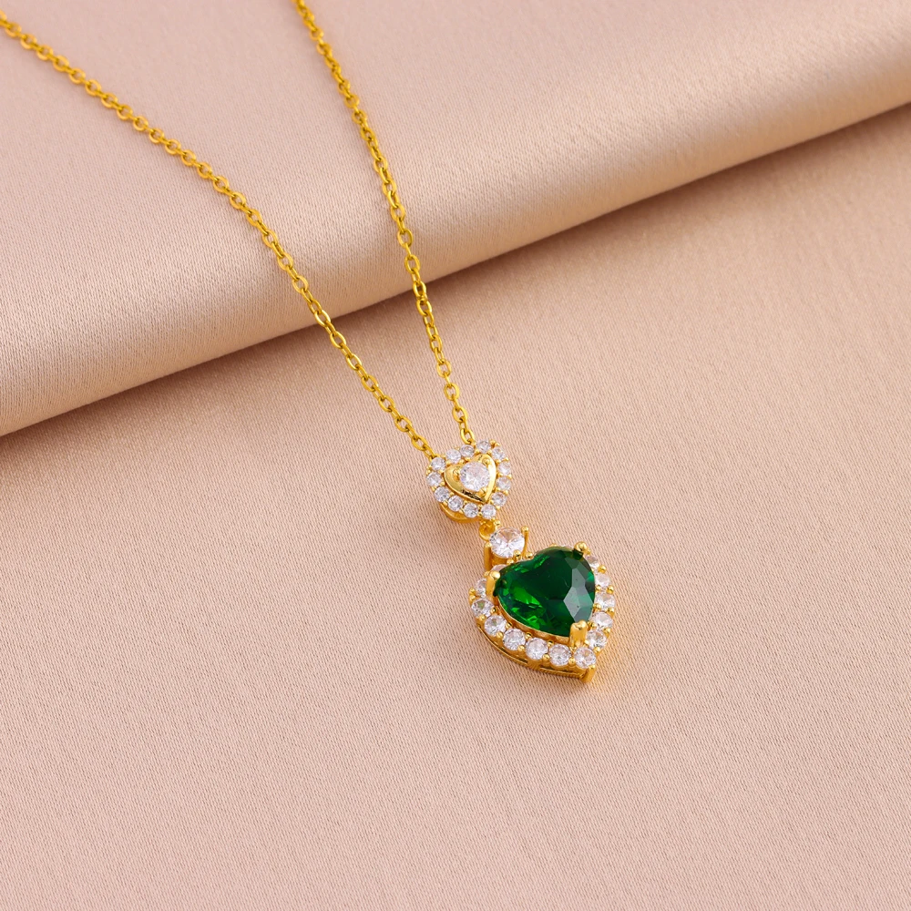 New In Vintage Green Zircon Crystal Heart Pendant Stainless Steel Necklaces For Women Trendy Retro Female Clavicle Chain Jewelry