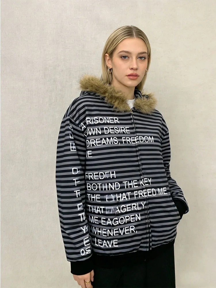 

Модная уличная одежда 2026: Худи унисекс в стиле Харадзюку с принтом, полосками, меховым воротником и молнией, готический тренд Y2K