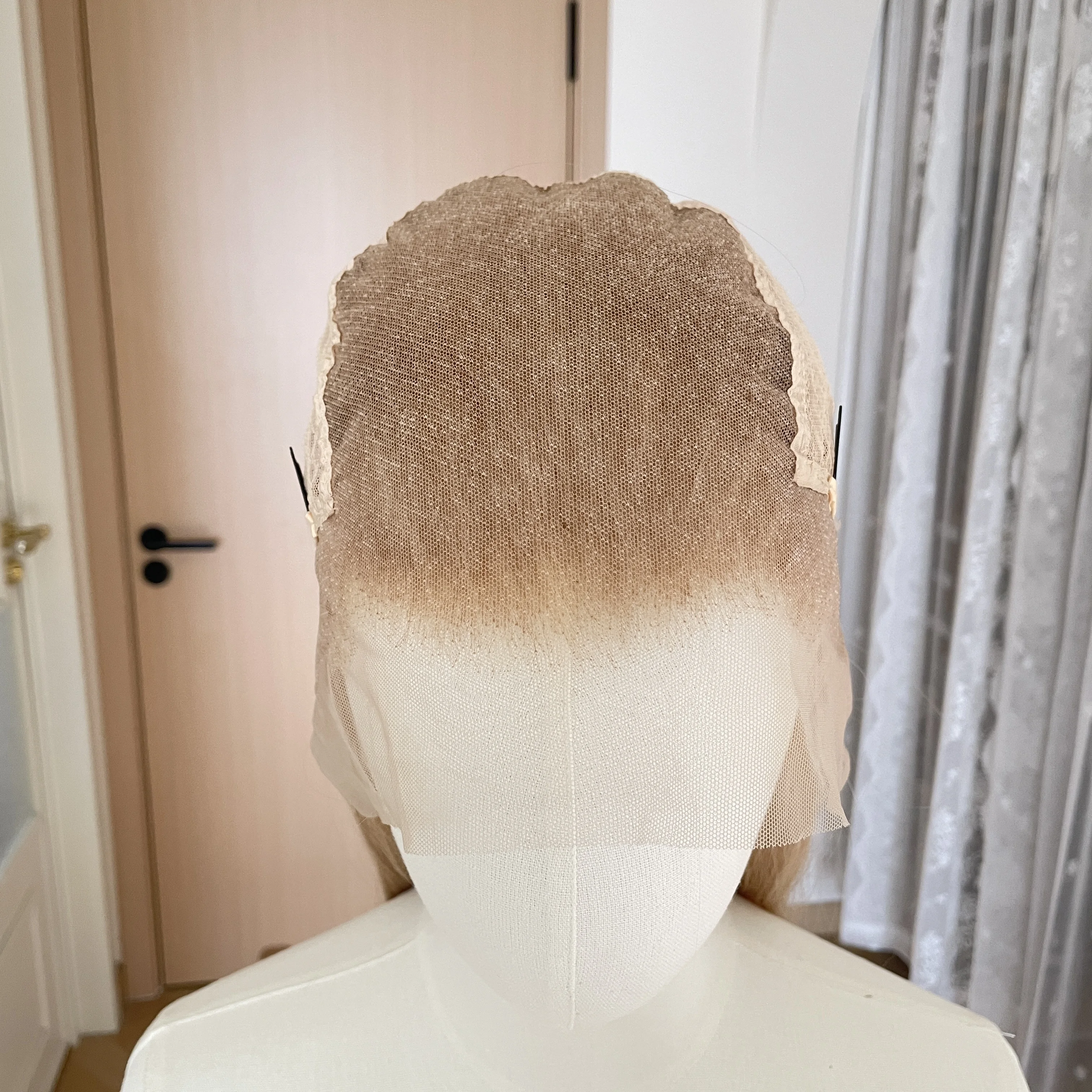 Blonde Mixed Synthetic Hair 13x6 Lace Front Wigs for Women 26 Inch Long Straight Free Part 150% Density Glueless Half Hand Tied