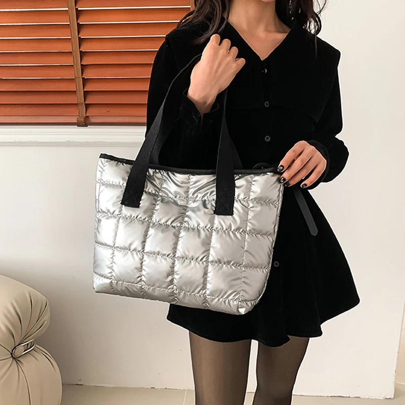 Fashion Quilted Shoulder Bags Down Cotton Padded Large Capacity Tote Bags Solid Color Shopping Bags Women Girls