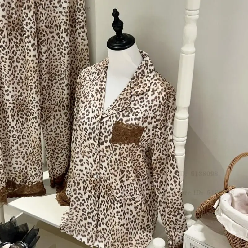 

Новая коллекция 2026: Весенне-летняя пижама из ледяного шелка с длинным рукавом и брюками, сексуальная кружевная ночная сорочка, домашняя одежда с леопардовым принтом