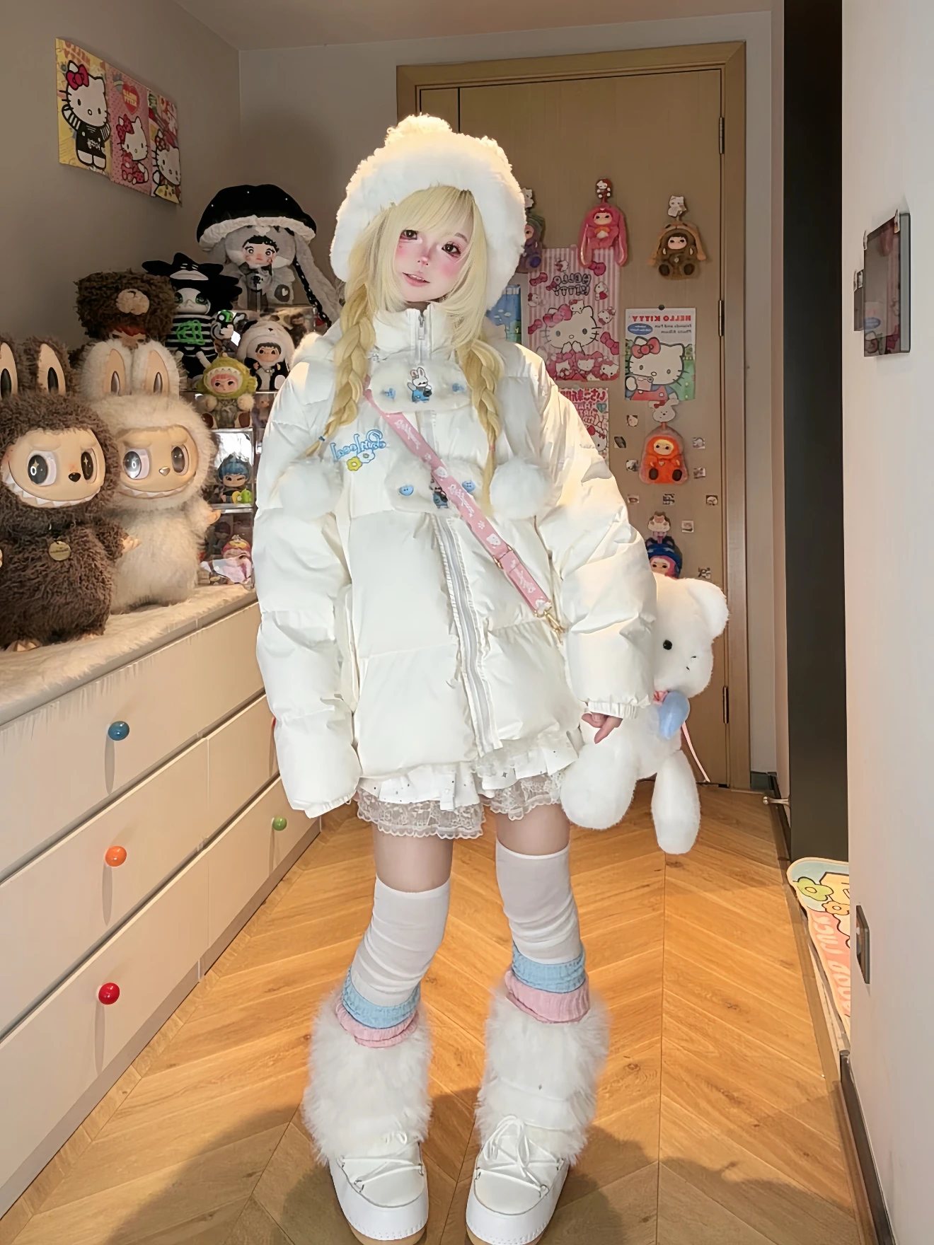 سترة شتوية أصلية Y2K للطالبات سترة شتوية دافئة سميكة مطرزة برسوم كارتونية للأسفل سترة بقلنسوة على شكل آذان أرنب قطيفة للفتيات #4