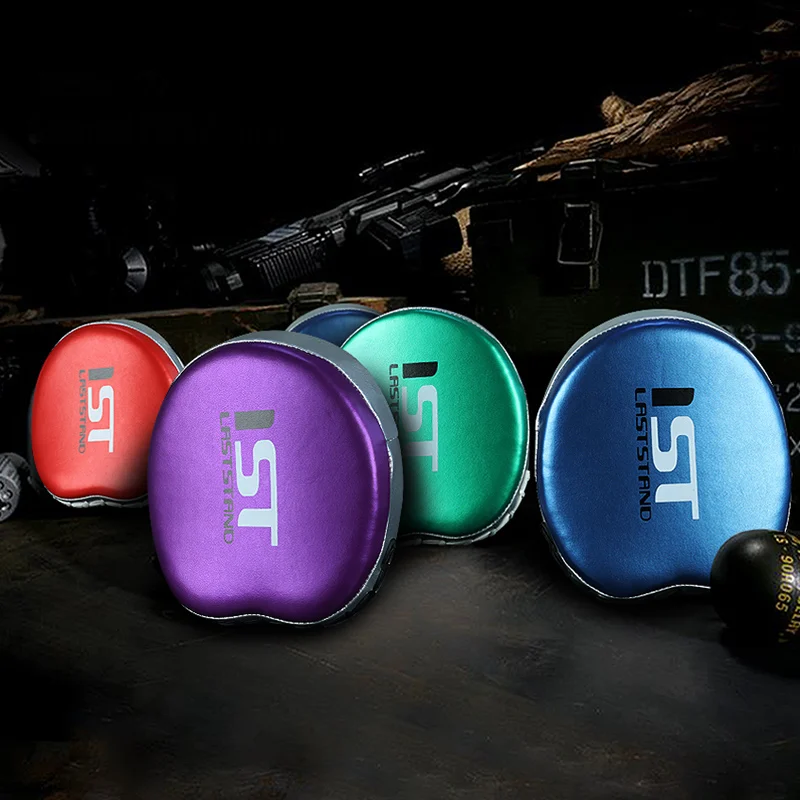 1PC Boxing Curved Focus Punching Mitts Kids Mini Boxing Gloves Pads Boxing Target Pads Boxing Mitts and Pads Equipment