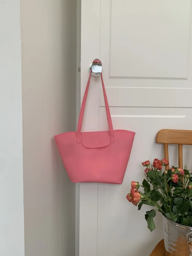 2026 New Macaron Jelly Bag Candy Transparent PVC Single Shoulder Underarm Bag Summer Fresh Style Women Vegetable Basket Bag