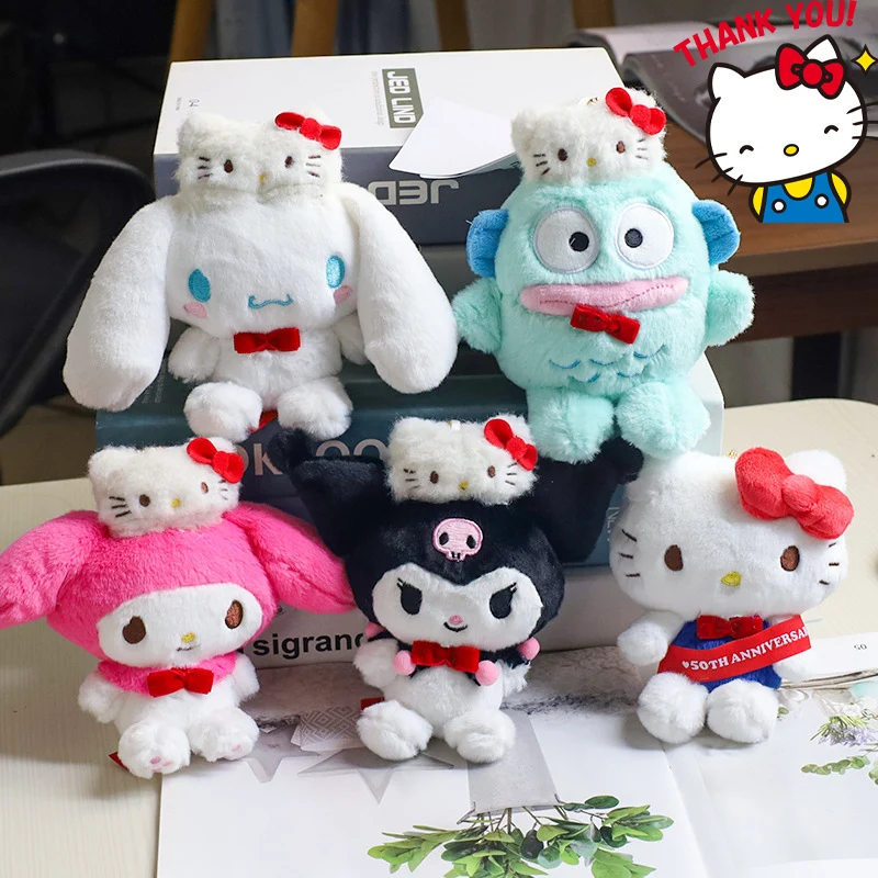 Sanrio Hello Kitty พวงกุญแจตุ๊กตาอะนิเมะ Kawaii พกพาได้ของเด็กผู้หญิงการ์ตูนตกแต่งกระเป๋านักเรียนผ้าฝ้าย PP ของขวัญของเล่น