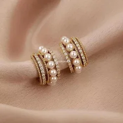 Multilayer C-Type Imitation Pearl Crystal Stud Earrings for Women Temperament Punk Simple Geometric Hiphop Jewelry Korean 귀걸이