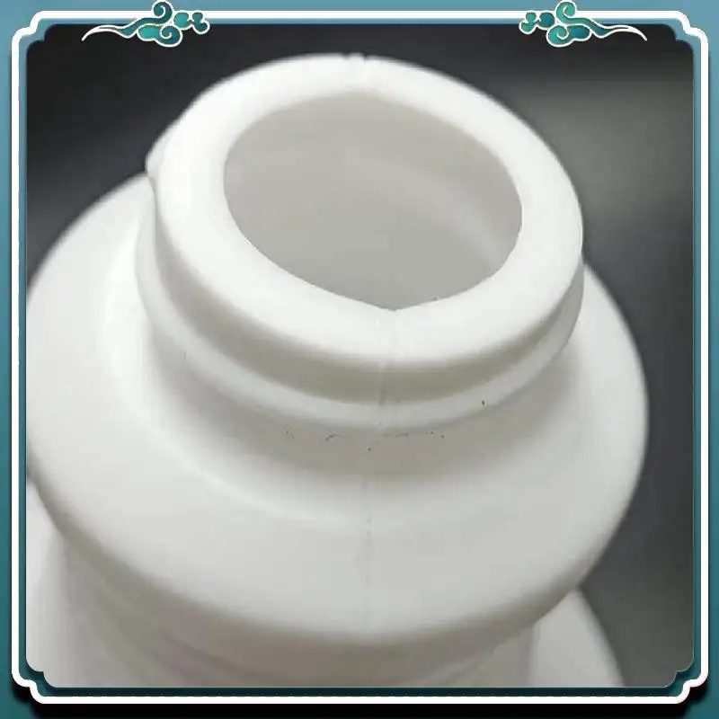 

A67K-Plastic Spray Bottle Empty Refillable Squirt Bottles For Solution, With Adjustable Nozzle