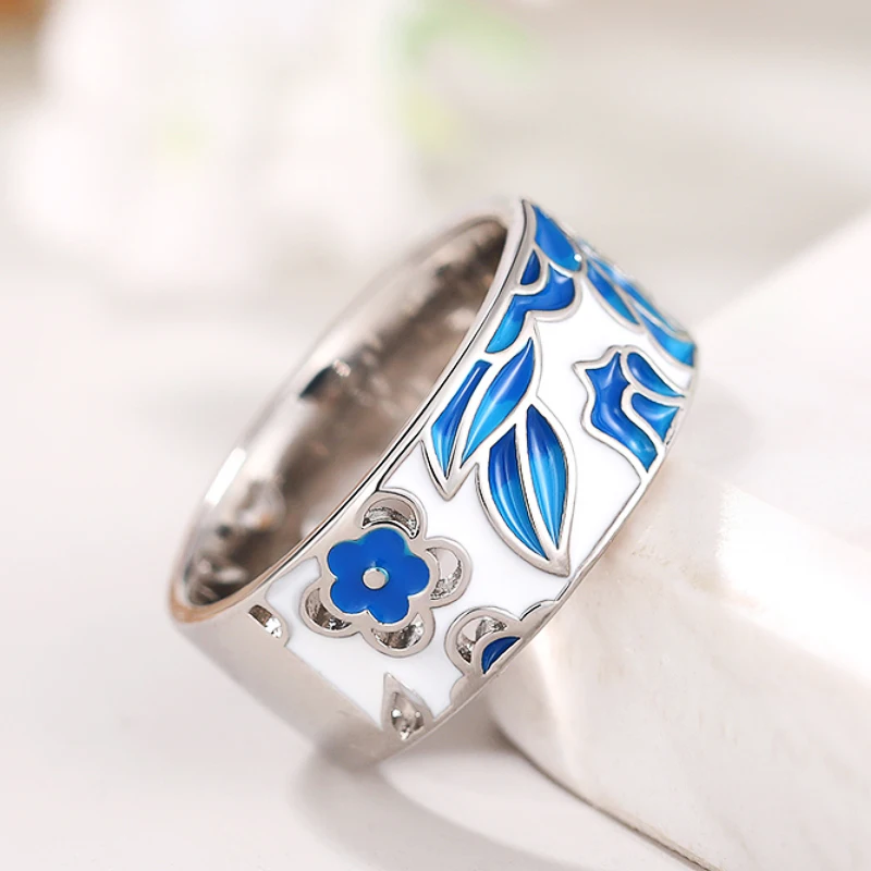 Huitan Delicate Blue Flower Finger Ring Female Anniversary Party Jewelry Aesthetic Graceful Accessories for Engagement Ceremony