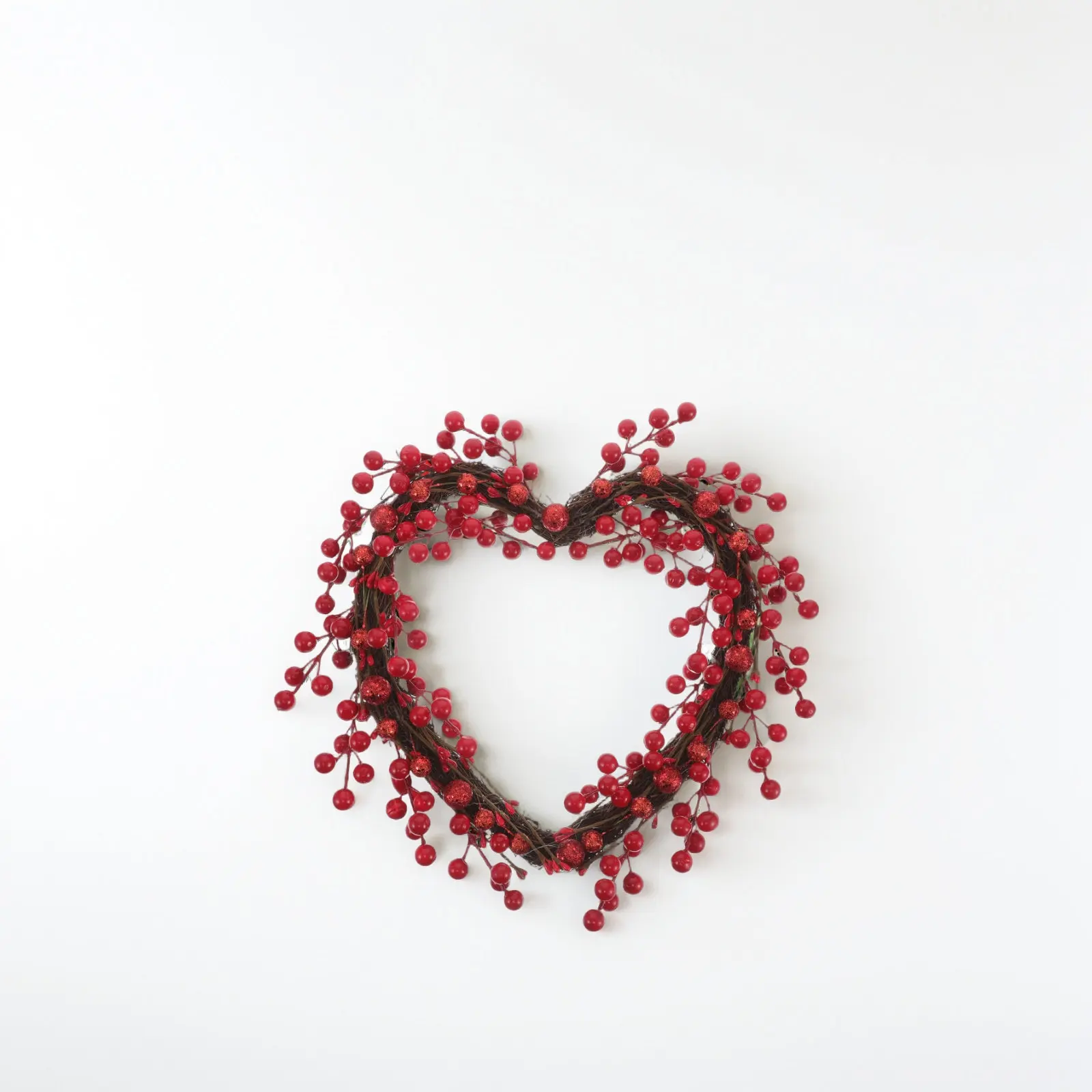 Red Heart Shaped Valentine Wreath with Berry Garland Romantic Front Door Hanging Indoor Outdoor Holiday Decoration