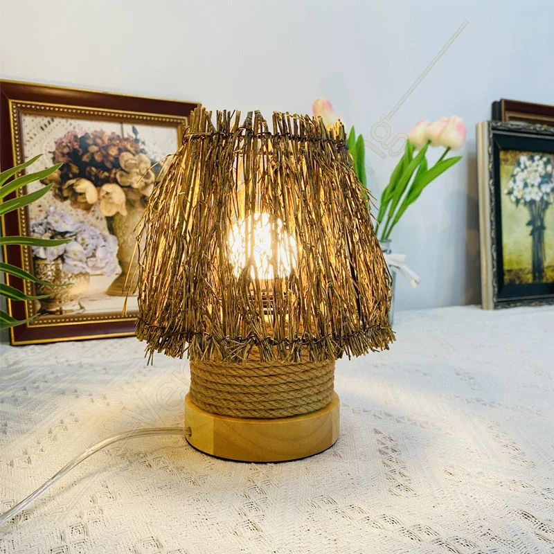 Japanese retro table lamp, solid wood, quiet wind, medieval living room, bedroom, study, bedside bamboo woven table lamp