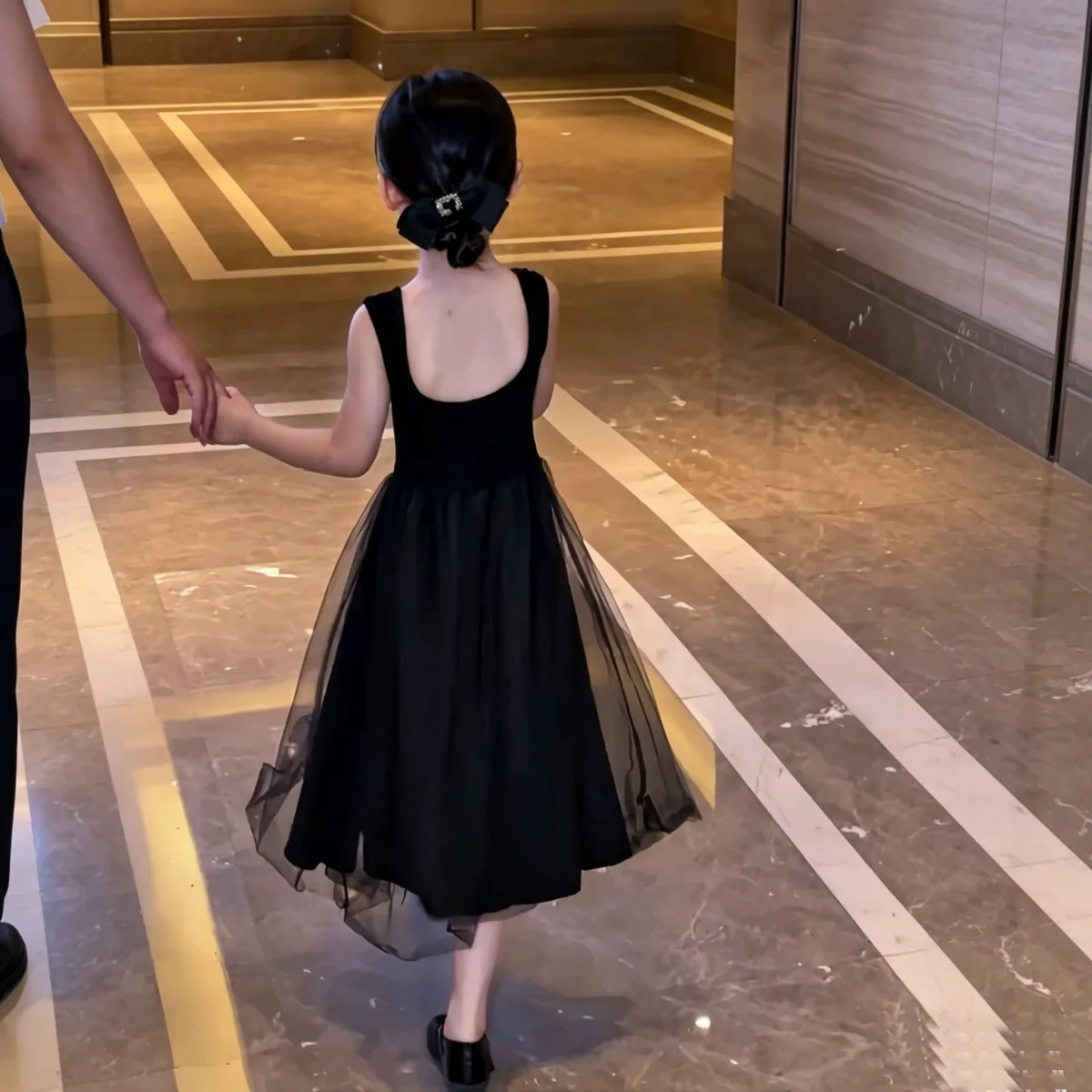 Kids Girls Black Tutu Dress Summer Sleeveless U Back Princess Dress Formal Teenages Birthday Party Ball Gown Mesh Vest Dresses