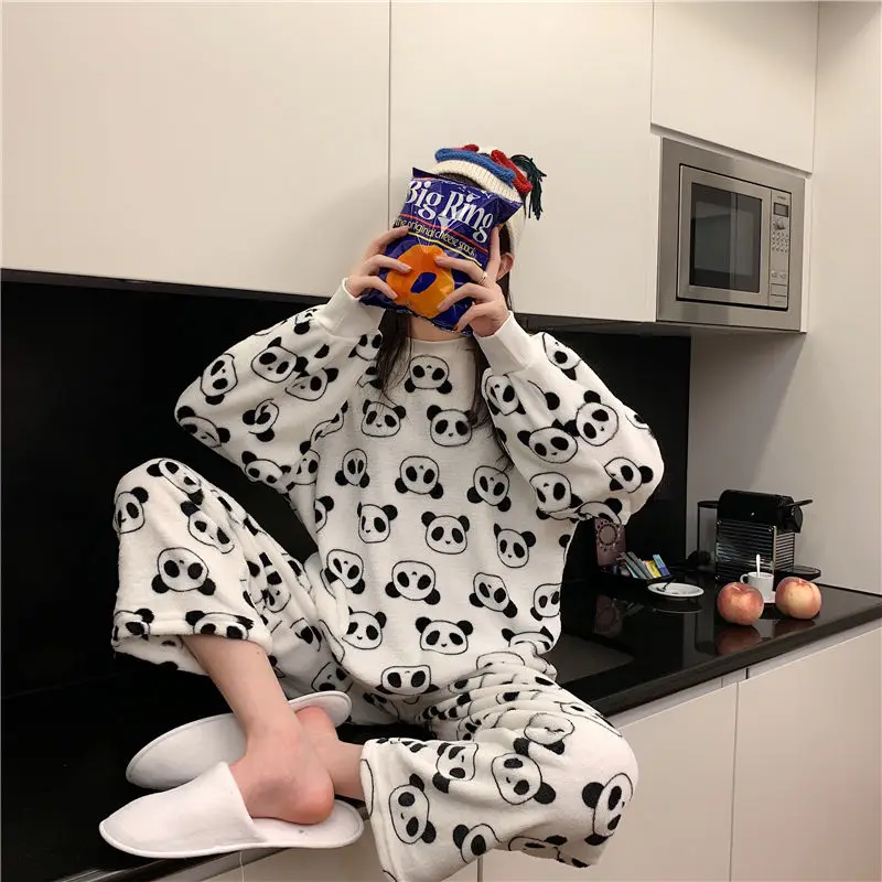 2024 New Coral Fleece Soft Women Clothes Cute Panda Printing Pajamas for Women Round Neck Long Sleeve Autumn Women Two Piece Set