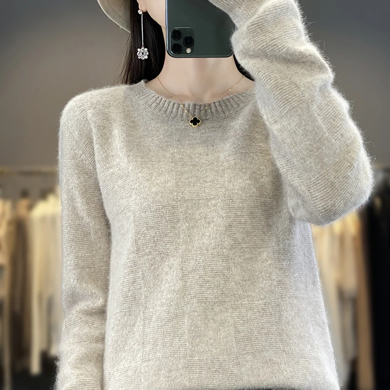 

Soft Glutinous Round Neck Mink Fleece Sweater Women's Autumn and Winter New Loose Relaxed Versatile Sweater Goddess Style