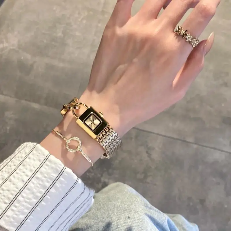 Самые продаваемые товары, ретро-часы, уникальный дизайн нишевого замка, стильный стальной ремешок, женские часы, новый продукт 2024, подходит для влюбленных