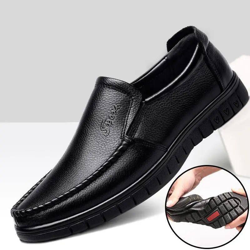 

Hot Sale Leather Casual Shoes Men All-match Outdoor Soft Driving Shoes Lightweight Skate Shoes Men Moccasins Flats Mens Sneakers