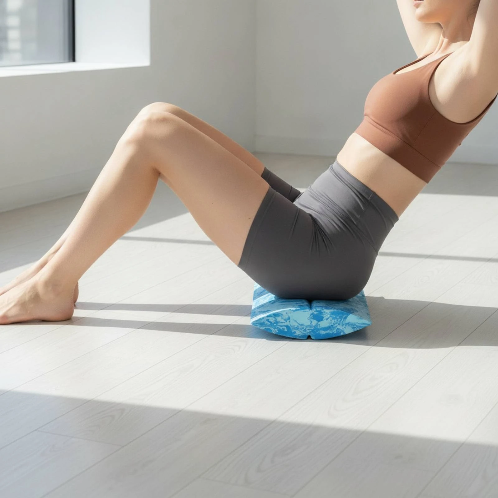 2 Pieces Fitness Block with Pad Slip-Resistant Rocker Block Foot Rocker Cushioned Calf Stretcher Lightweight for Yogis, Home Gym