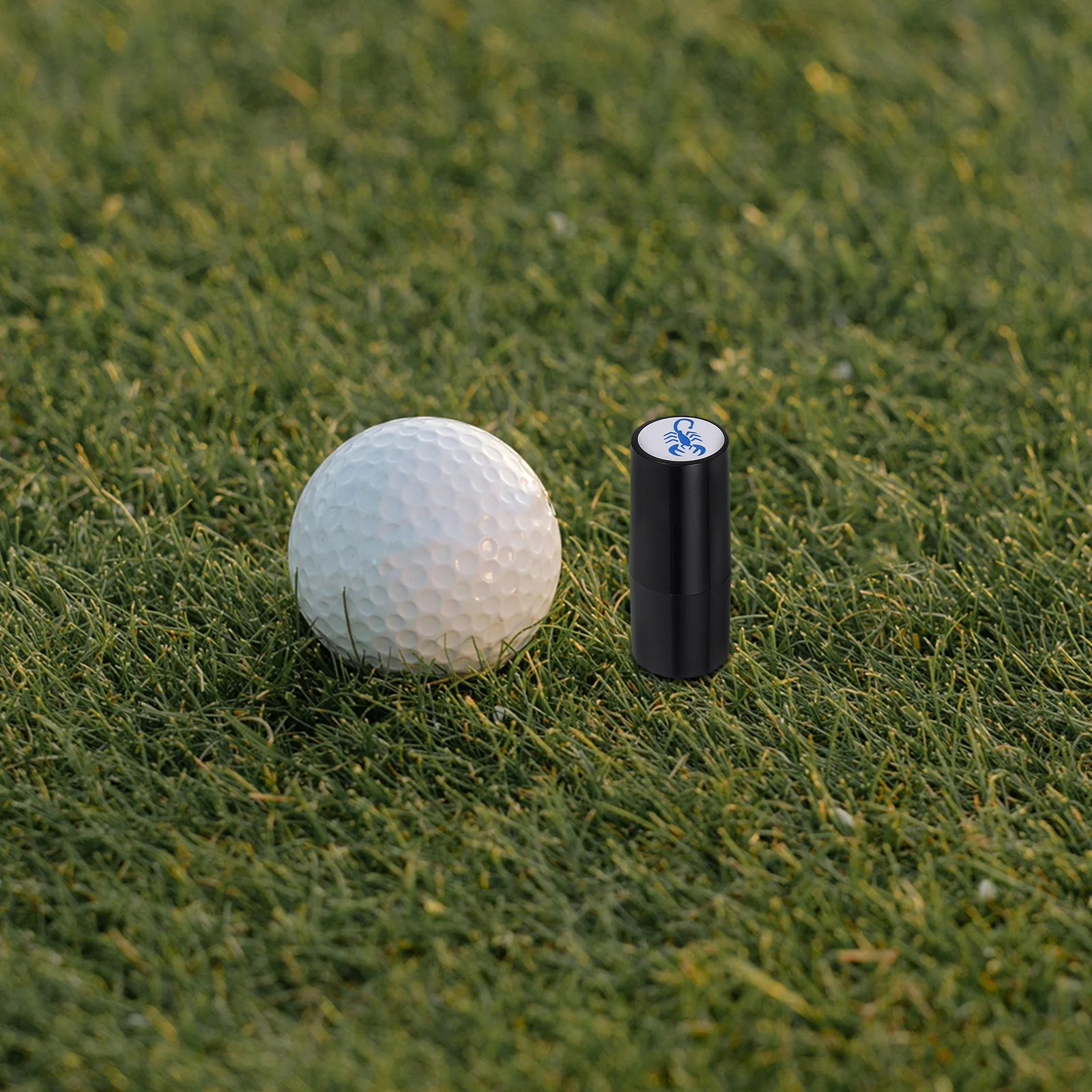 Permanent Golf Ball Stamp Marker Custom Design Light Sensitive Stamping Tool for Clear Non Smudge Marking on Green