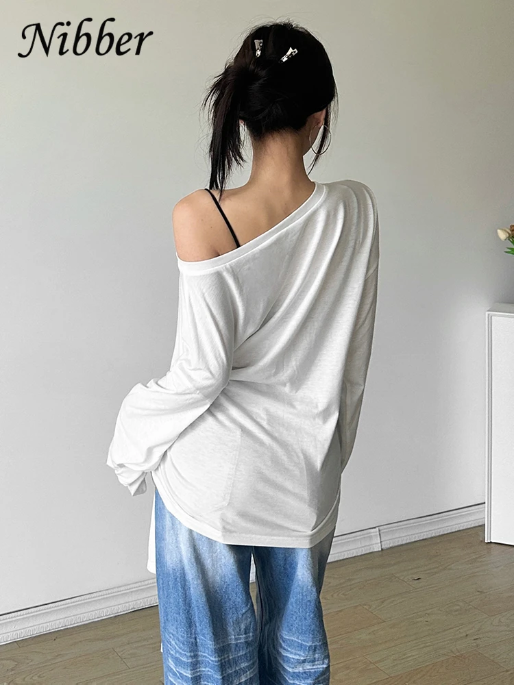 Nibber Casual Woman T-shirt Strapless Asymmetry Long Sleeves 2024 Hot New Loose Frenulum Versatile Atmosphere Fashionable Tops