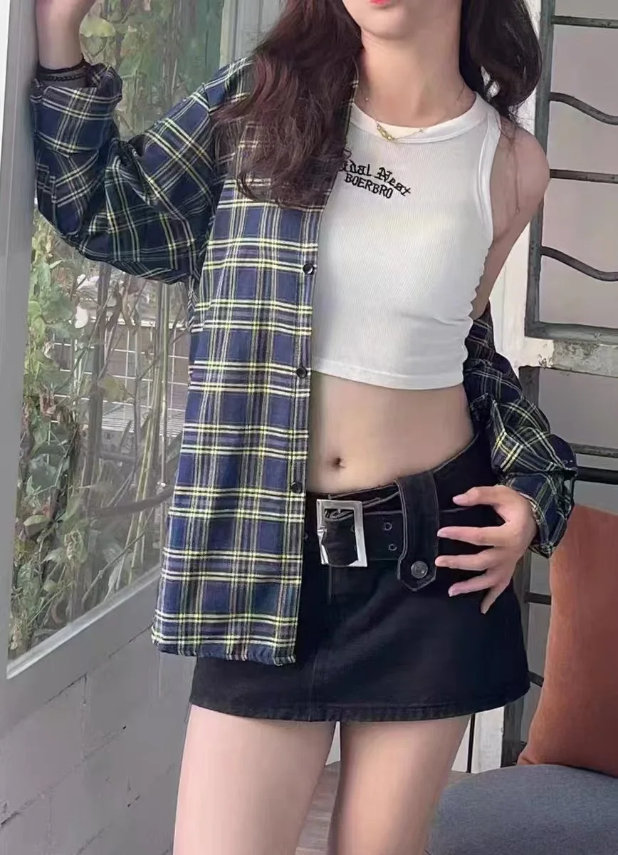 

Brushed plaid shirt women's long-sleeved Hong Kong style retro new style loose outer wear and inner wear Internet celebrity base