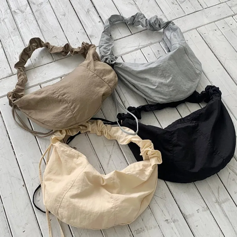 Nylon Drawstring Cloud Shoulder Bags Women Solid Casual Simple Designer Commuting Handbags Shirred Vintage Underarm Bag Female