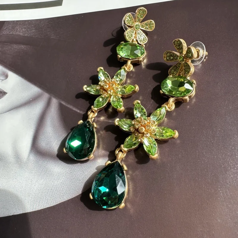 

YEEVAA Boho Multicolor Flower Crystal Drop Earrings, Vintage Gold Floral Dangle Statement Earrings for Women