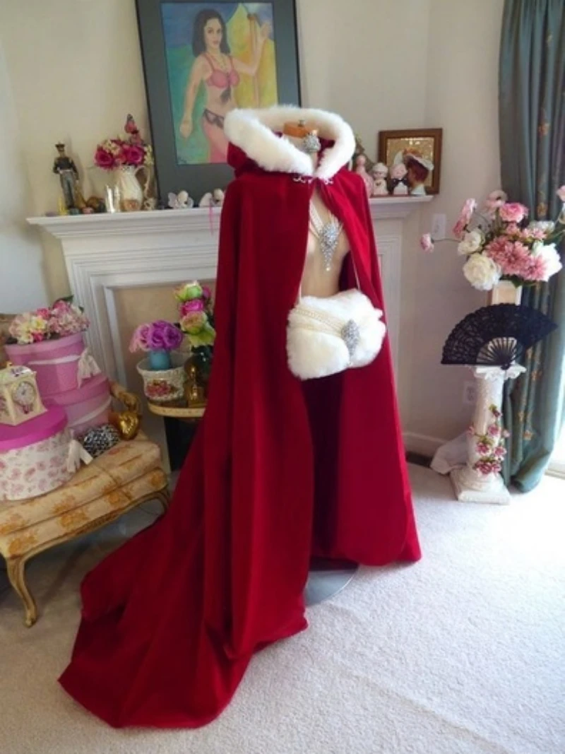 Faux Fur Hooded Cape Vintage Bridal Winter Warm Long Wedding Cloak Cape autumn.shawls  fur coat dress for women