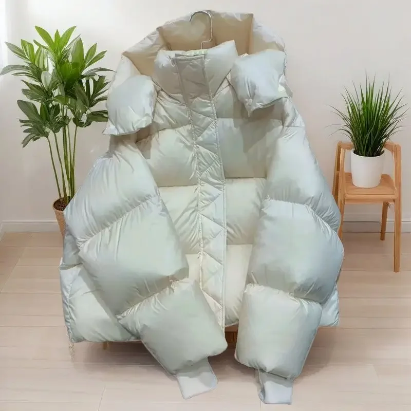 

Модная черная куртка, женский пуховик, новинка 2025, корейская версия, повседневное парковое пальто с капюшоном для уличной съемки