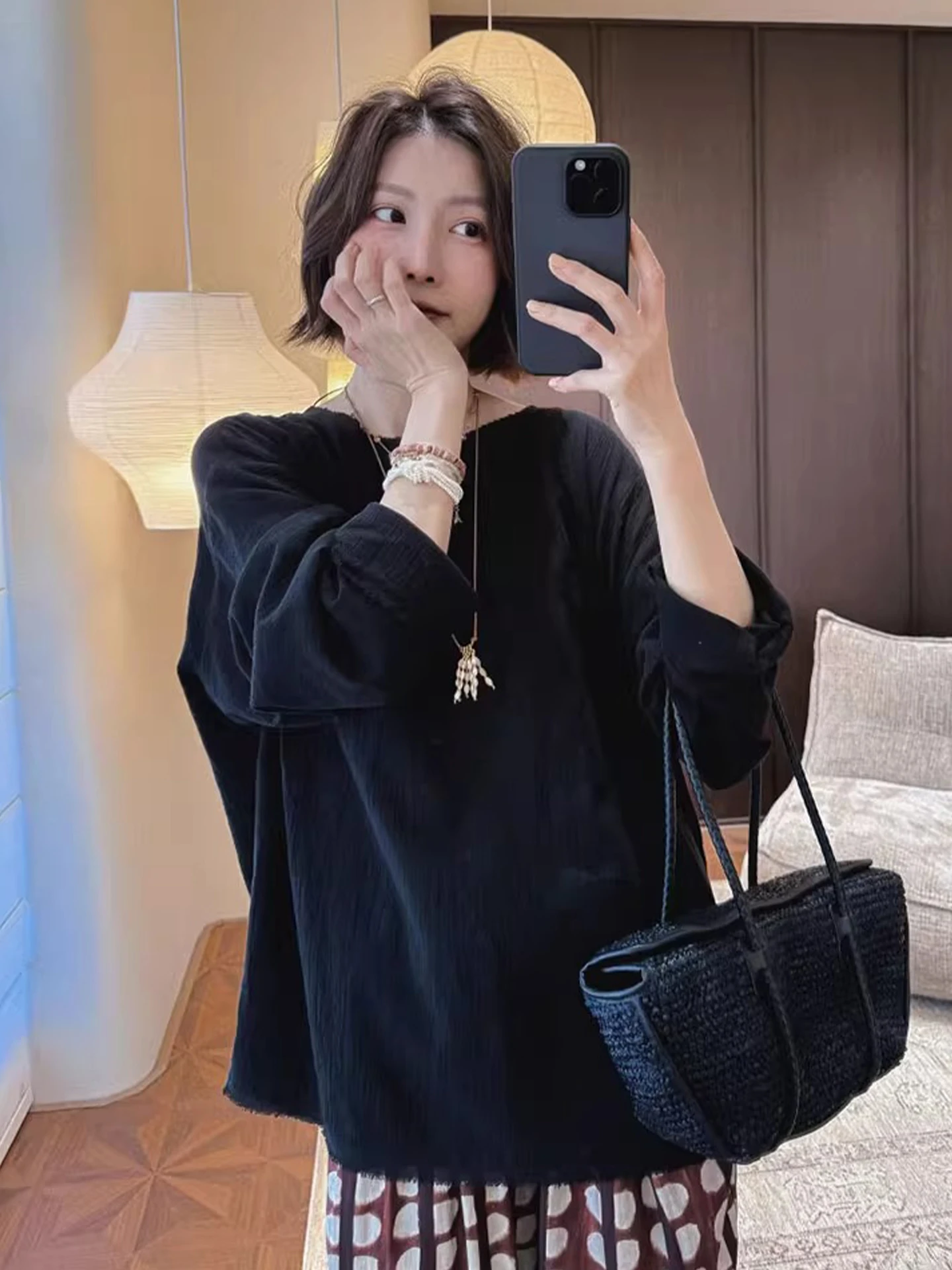 Lekka, luźna, dzianinowa koszulka chroniąca przed słońcem, codzienna, z długim rękawem, okrągły dekolt, jednolity kolor, oddychająca, modna letnia bluzka.