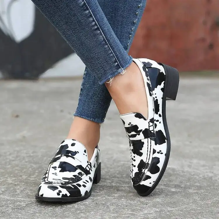 

Loafers Women Fashion Cow Pattern Low Heels Boat Shoes Spring Suede Round Toe Casual Shoes